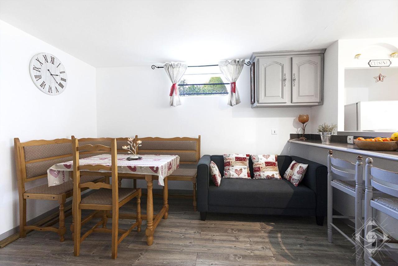 Appartement Lumineux A Voreppe Avec Piscine Kültér fotó