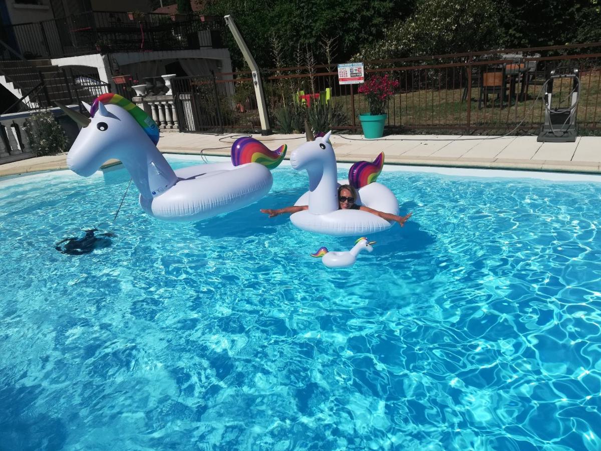 Appartement Lumineux A Voreppe Avec Piscine Kültér fotó