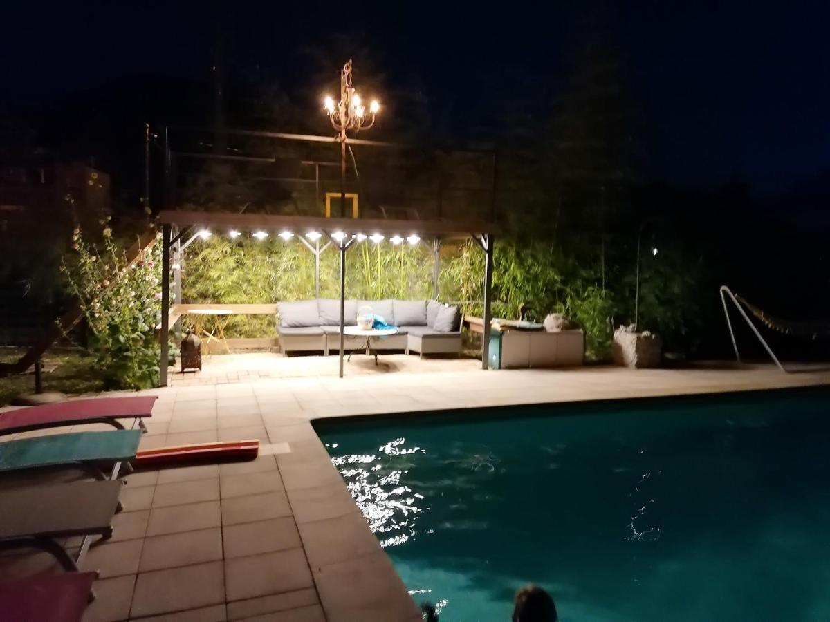 Appartement Lumineux A Voreppe Avec Piscine Kültér fotó