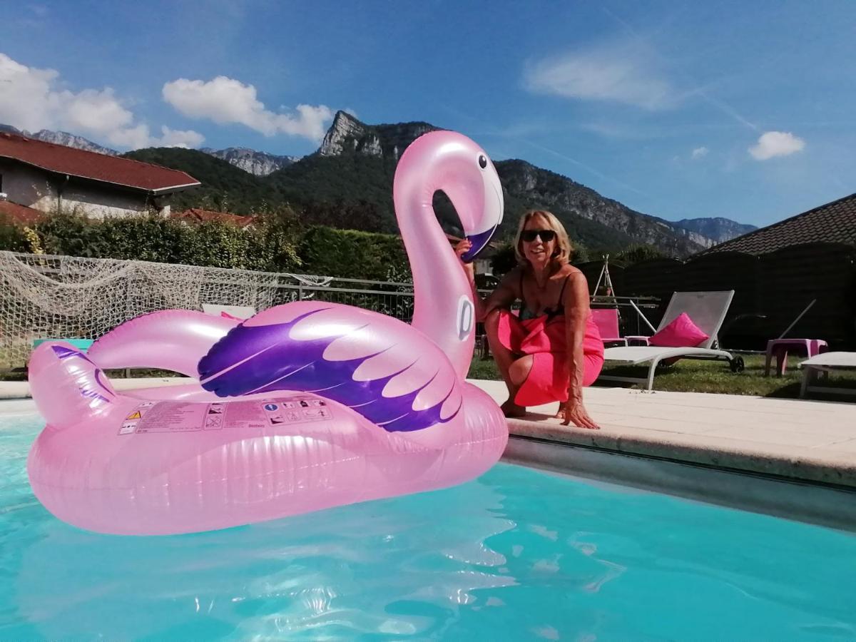 Appartement Lumineux A Voreppe Avec Piscine Kültér fotó